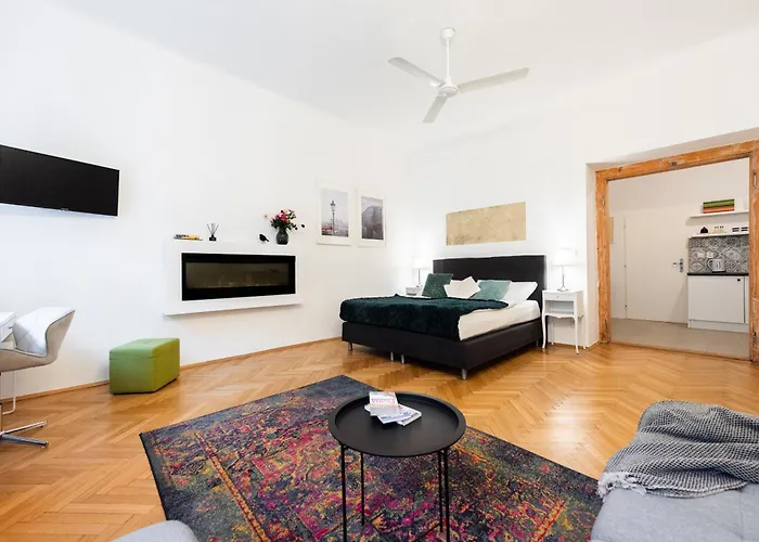 Elegant In New Town By Easybnb Premium Praga